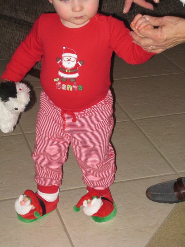 2008-12-24 - 030 - Santa slippers (didn't like them very much).jpg